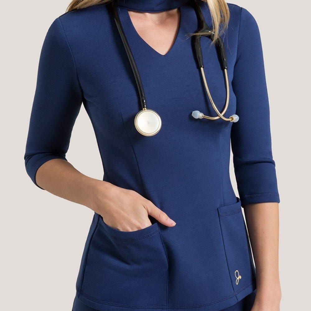 Jaanuu Mock Neck Scrub Top NWOT